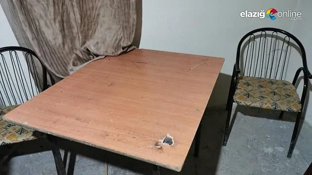 Pertek'te kumar oynayan 25 şahsa, 120 bin TL idari para cezası kesildi