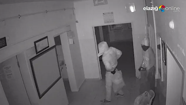 Sağlık ocağındaki hırsızlık kameraya böyle yansıdı