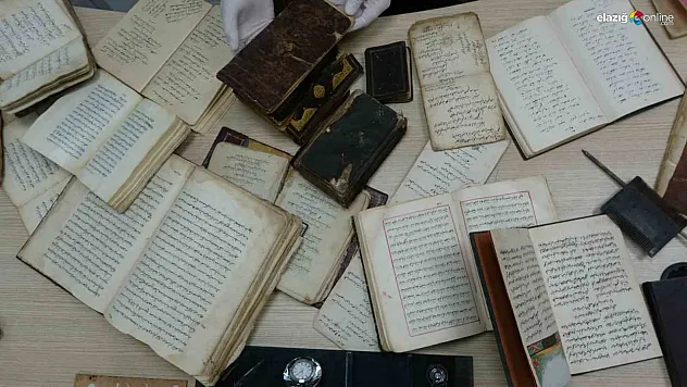 Şair ve yazarların kayıp eserleri asırlar sonra gün yüzüne çıkıyor