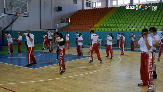 Siyah Kuşak DAN sınavları Elazığ ev sahipliğinde yapıldı