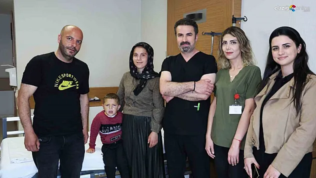 Sıcak patatesi yiyen çocuk ölümden döndü