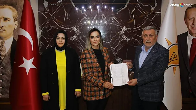 Sönmez, Belediye Meclis Üyeliği aday adaylığı başvurusunu yaptı