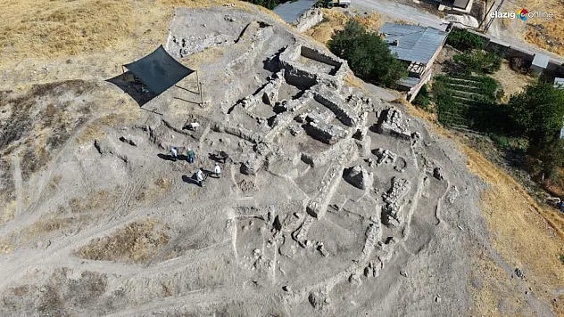 Elazığ'da 6 Bin Yıllık Tapınaktan Sonra Roma Yolu da Bulundu!