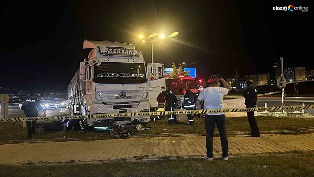 Elazığ'da motosiklet sürücüsü feci şekilde can verdi!