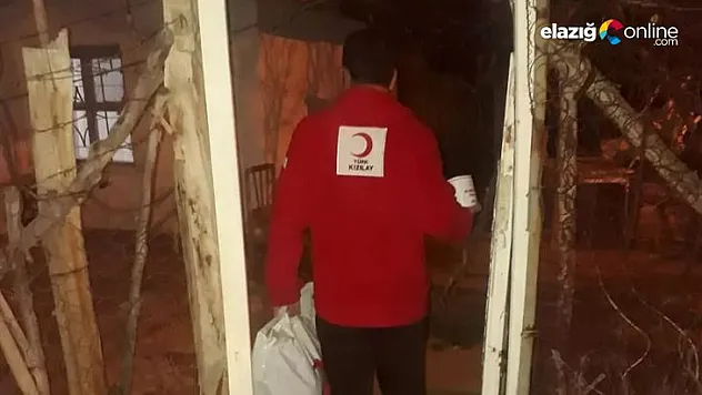 Türk Kızılayı'ndan 200 aileye gıda desteği