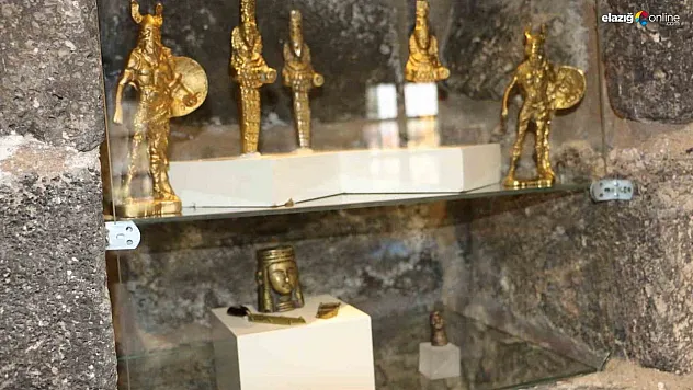 Türkiye'nin en kapsamlı 'sahte eser sergisi' Diyarbakır'da açıldı