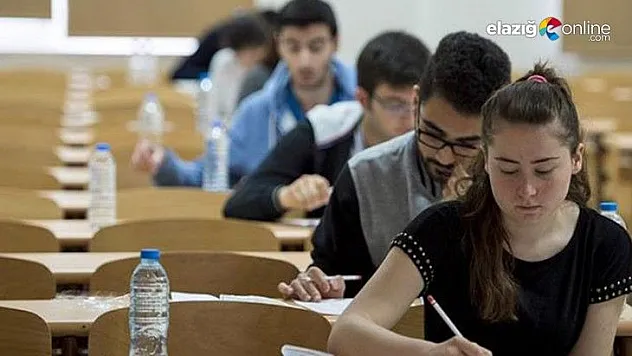 Üniversite sınavında baraj düşüyor!