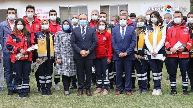 Vali Erkaya Yırık: Sizlerin vefakarlığı olmasaydı tablomuz daha ağır olabilirdi