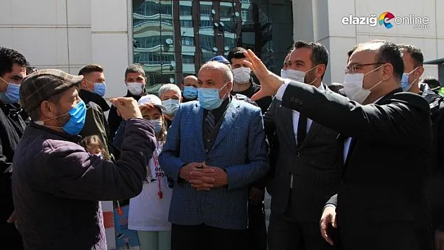 Vali Erkaya Yırık: Salgınla ancak hep birlikte başa çıkabiliriz