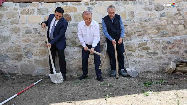 Elazığ'da Kültürel Dönüşüm Başladı! Harput Kalesi'nde Tarih Yeniden Yazılıyor!