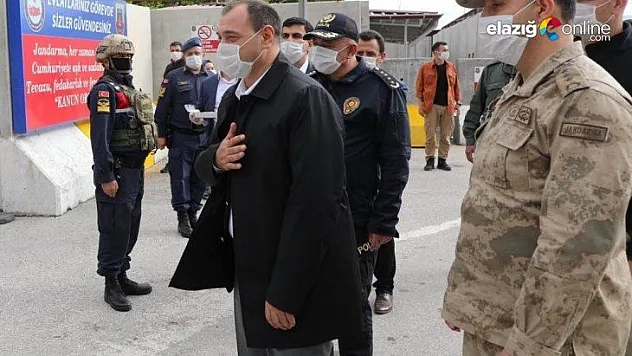 Vali Kaldırım'Bundan sonra virüsü dışarıdan gelenler getirir, hassas hareket edelim'