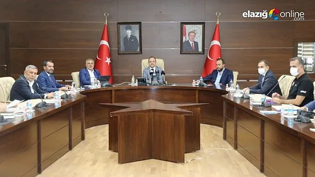 Elazığ Valiliği tarafından kentsel dönüşüm toplantısı düzenlendi