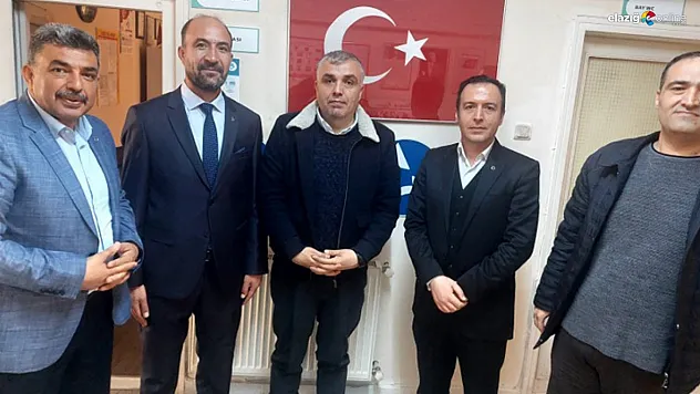 'Vekil olsak da sahadan kopmayacağız'