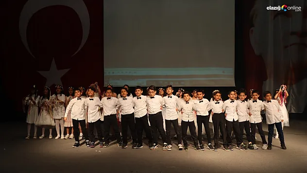 Veliler Gözyaşlarını Tutamadı: Elazığ Şehit Faruk Demir İlkokulu'nda Duygusal Veda!