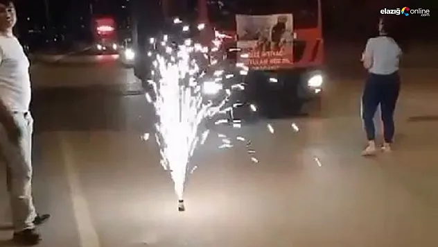 İtfaiyecilere 'meşaleli' sürpriz