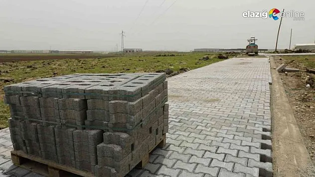 Yenişehir'de cadde ve sokaklar yenileniyor