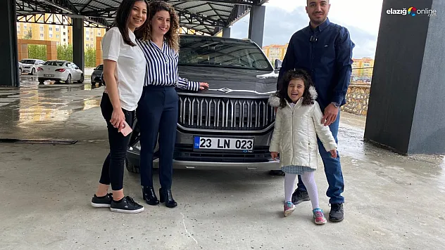 Yerli ve milli TOGG Elazığ'daki sahibine teslim edildi