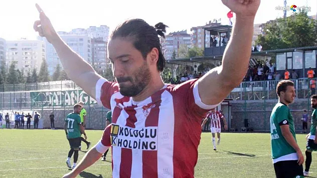 Yiğitcan Erdoğan kramponlarını asarak futbolu bıraktı