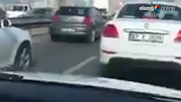 Depreme yolda yakalananlar felaketi böyle yaşadılar!