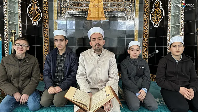 Elazığ'da 14 asırlık mukabele geleneğini genç hafızlar sürdürüyor