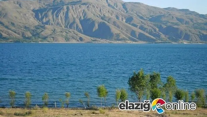 Hazar Gölü artık pis kokmayacak!