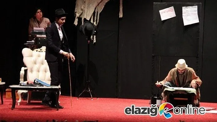 Z Vitamini Elazığ'da tiyatro severlerle buluştu