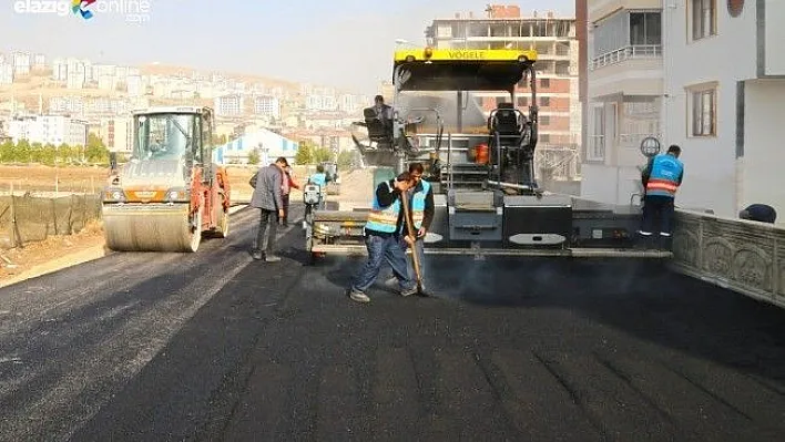 Doğukent, Sürsürü, Ataşehir ve Kültür Mahallelerinde Asfalt Çalışması