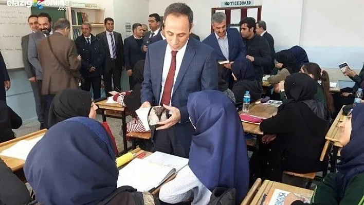 &quotGeleceğimiz İçin Okuyor ve Okutuyoruz"