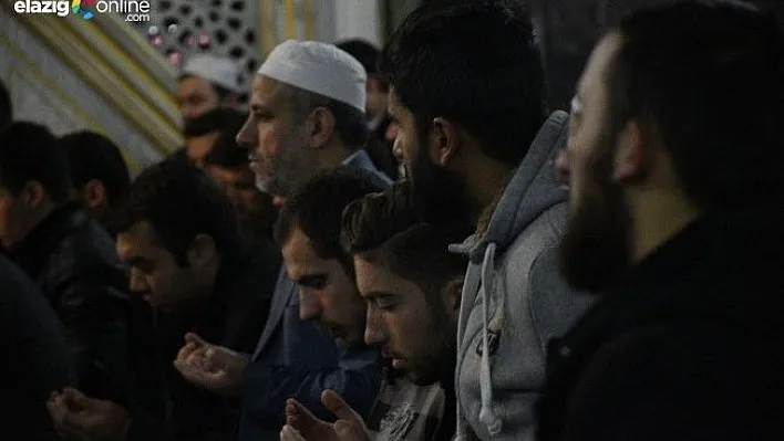 Öğrenciler, Mehmetçik için dua etti