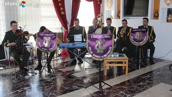 Askeri Bando, Huzurevi Sakinleri İle Buluştu