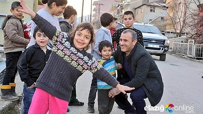 Vali Sonel' den 23 Nisan mesajı