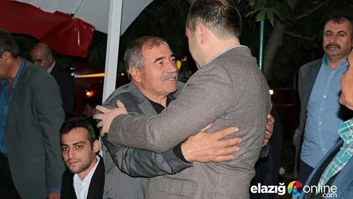 Zülfü Tolga Ağar: "Hizmet edip, dik bir alınla dolaşmak istiyorum"