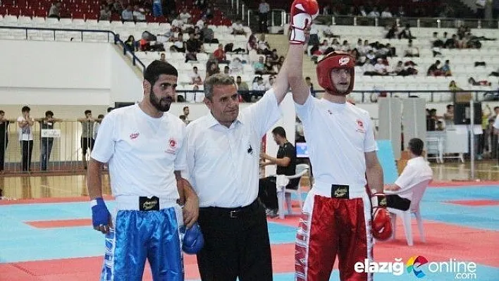 Türkiye Kick Boks Şampiyonası Elazığ'da başladı