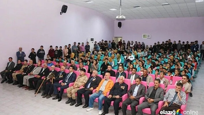 Çemişgezek'te "Şehit ve Gazilere Saygı" konferansı