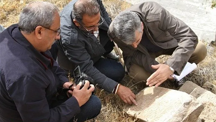 Mezar Taşları, Harput'un bin yıllık İslam Yurdu olduğunu ispatlıyor
