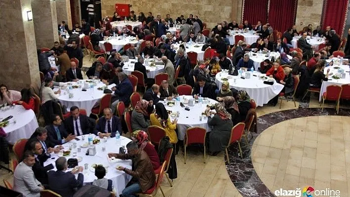 Kürsübaşı'nda öğretmenler konser verdi