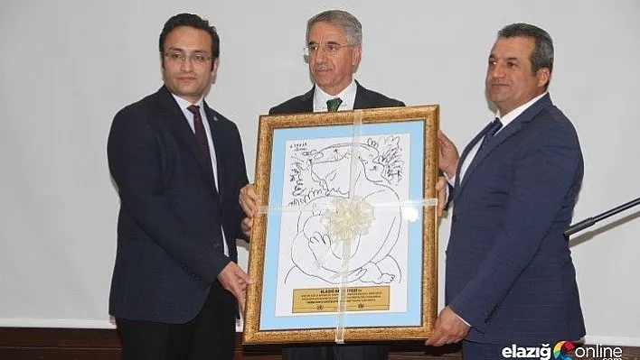 Türkiye'nin ilk bebek dostu belediyesi 'Elazığ" oldu
