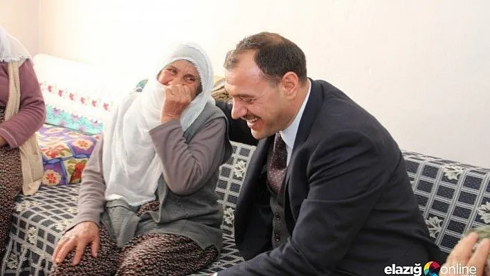 Elazığlılar: Vali Gakgo Gönüllerimizi Fethetti!