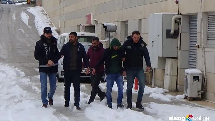 Uyuşturucudan aranan şahıs, uyuşturucuyla yakalandı