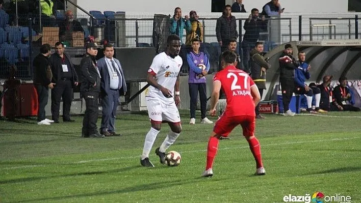 Elazığspor'da 3 yabancı gönderildi