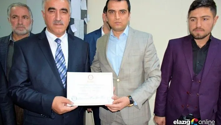 YSK, Palu Belediye Başkanı Ünalan'ın mazbatası iptal etti