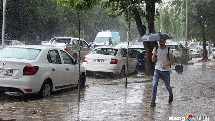 Elazığ'da kuvvetli yağış sonrası kriz masası oluşturuldu, ekipler harekete geçti