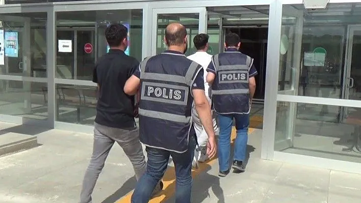 Elazığ'da FETÖ operasyonu: 2 şüpheli adliyeye sevk edildi