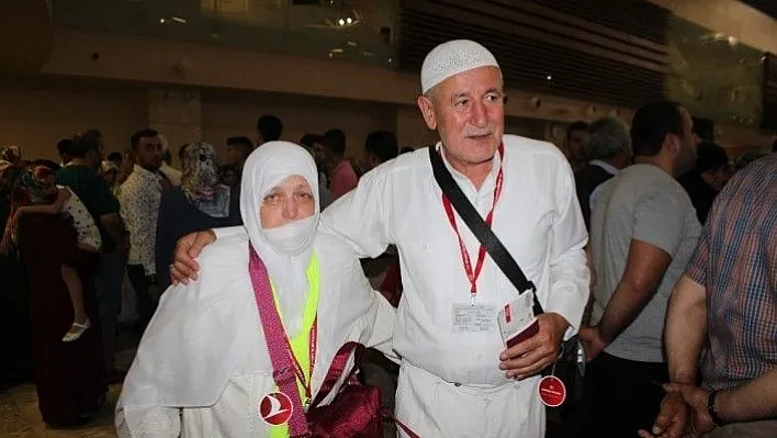 Elazığ'da ilk hacı kafilesi yola çıktı