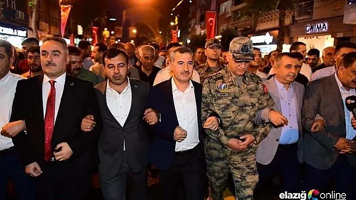 Malatya'da Milli Birlik ve Beraberlik yürüyüşü