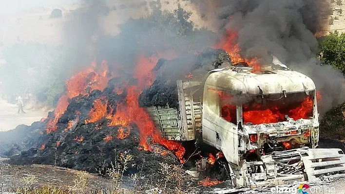 Baskil'de saman yüklü kamyon alev alev yandı