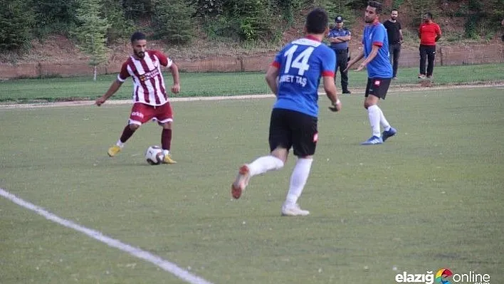 Elazığspor'da Eren 2,5 ay sahalardan uzak kalacak