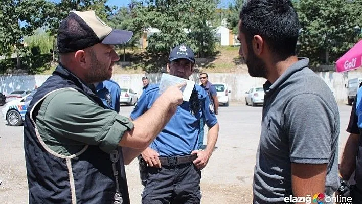 Polisten hayvan satıcılarına &quotsahte para" eğitimi