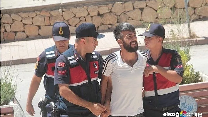 Üvey  annesini öldüren cezaevi firarisi yakalandı