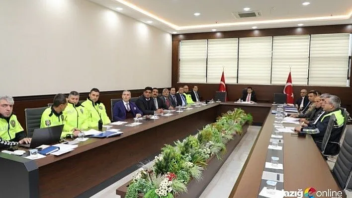 Elazığ'da &quotKış Tedbirleri" toplantısı